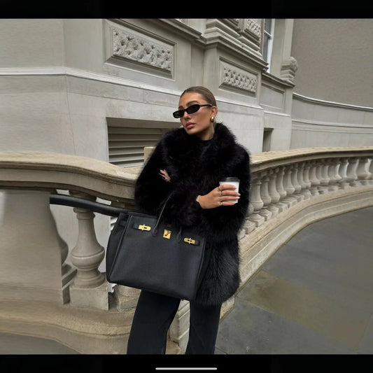 An elegant Women's Faux Fur Plush Mink Fur Jacket Female Elegant Warm Short Lady Faux Fur Coat - Chrissy's Eye