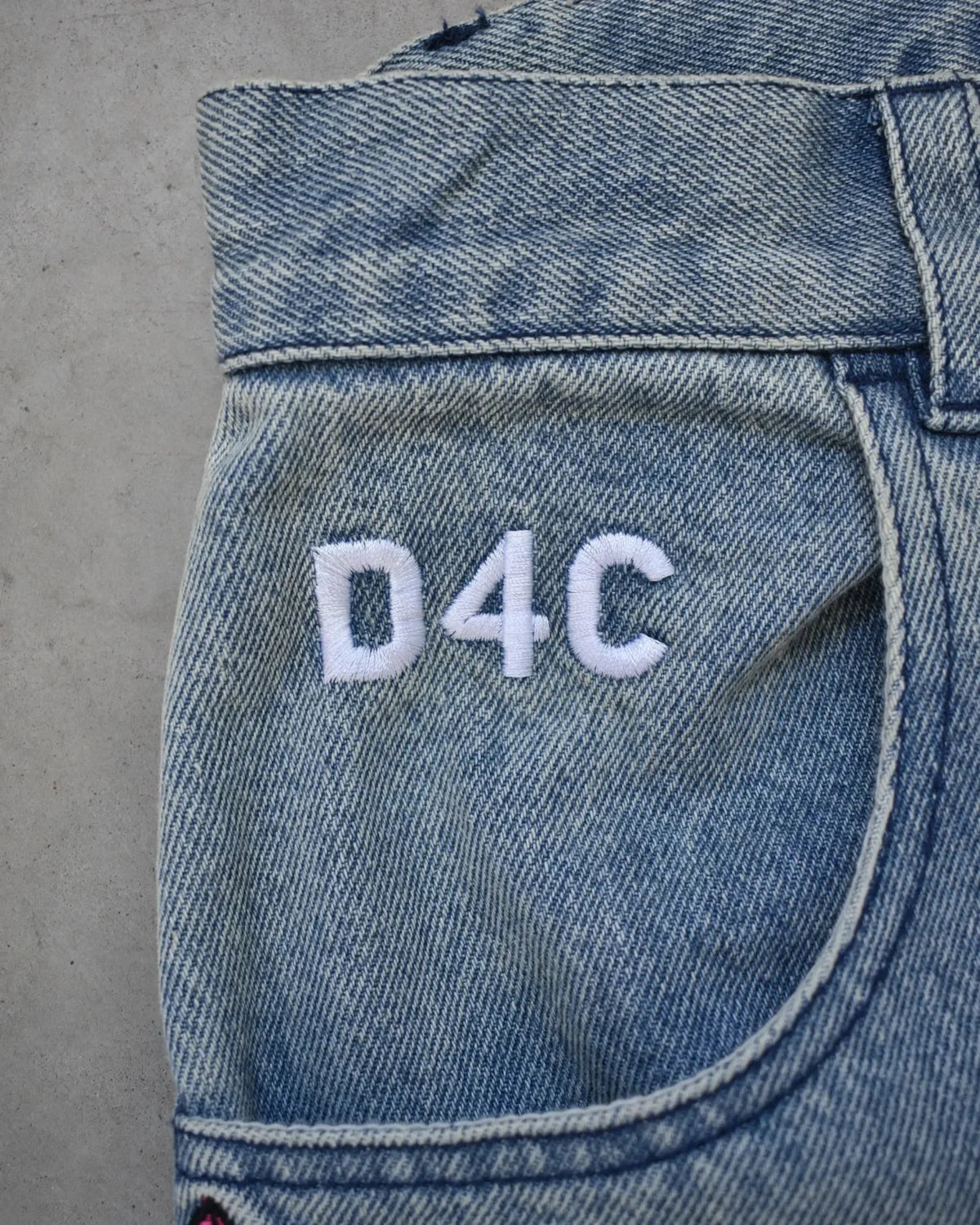 Y2K Men D4C JoJo High Waist Baggy Jeans Women Pink Heart Side Embroidery Loose Fit Washed Denim Pants Streetwear Wide Leg Pants - Chrissy's Eye