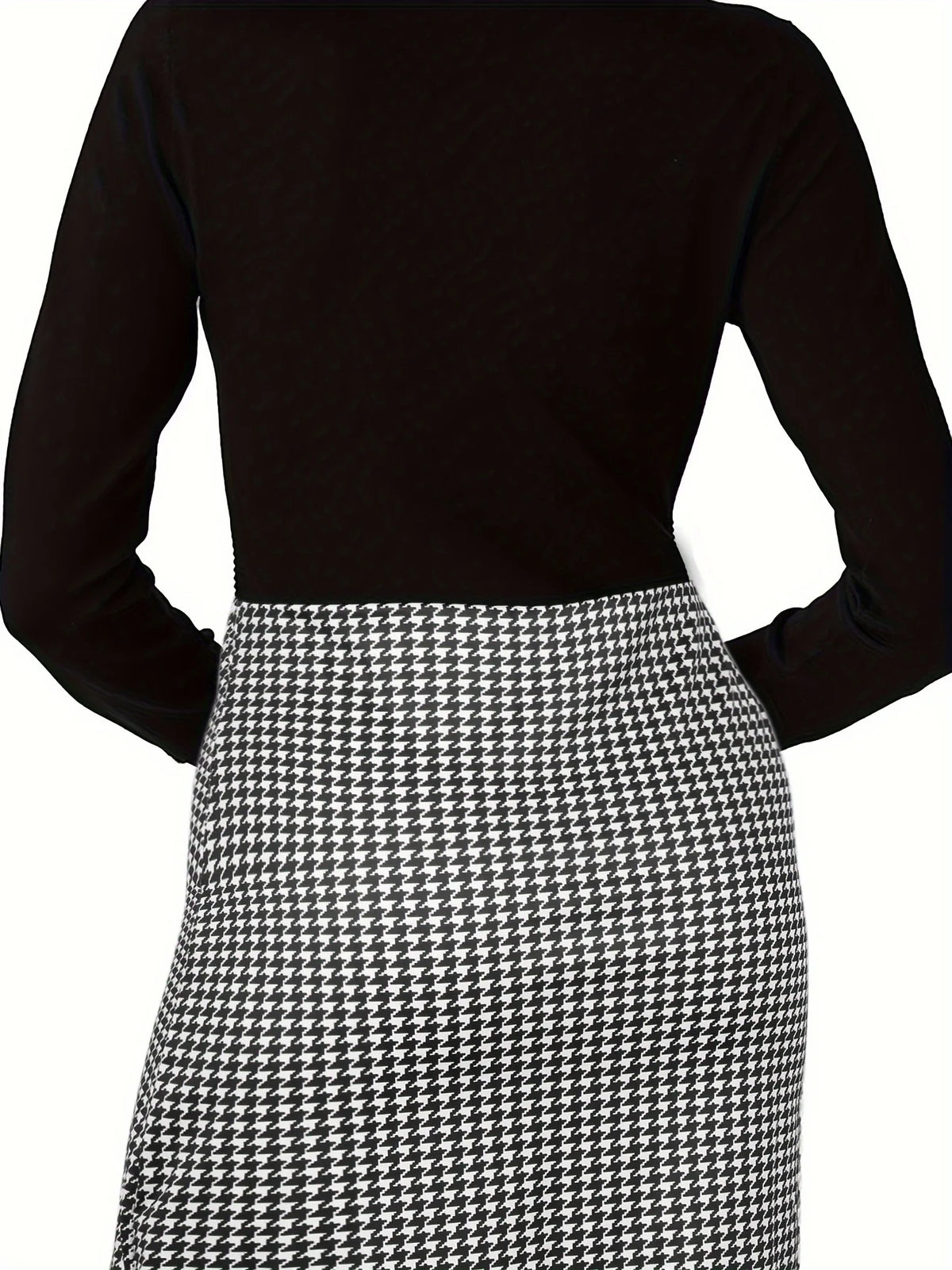 Plus Size Long Sleeve V-Neck Dress for Women Elegant Houndstooth Pattern Stylish and Comfortable Perfect for Office or Evening W - Chrissy's Eye