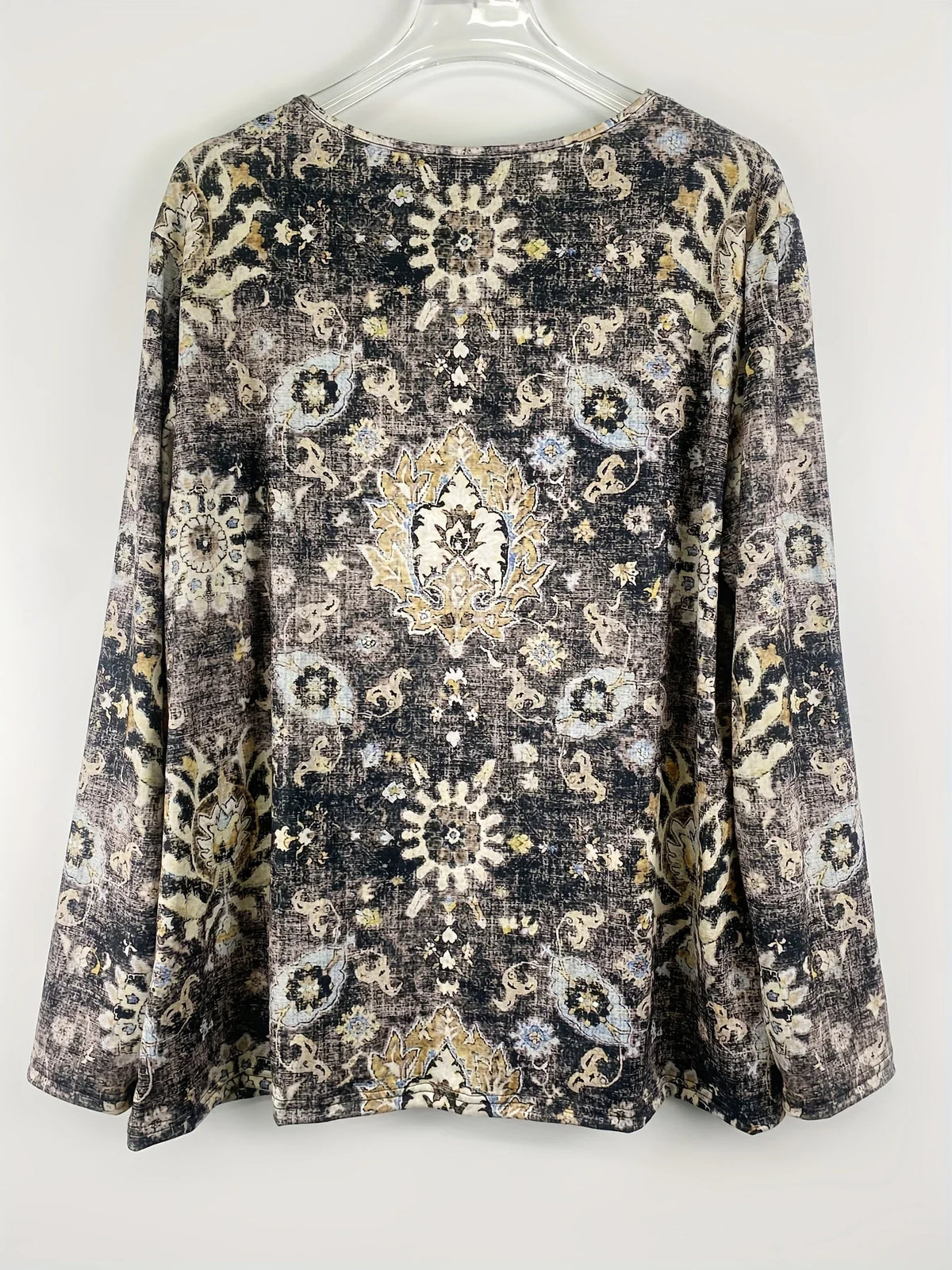 Plus Size Boho Top Women's Plus Floral Print Long Sleeve T-Shirt Casual V Neck Slight Stretch Top Clothing - Chrissy's Eye