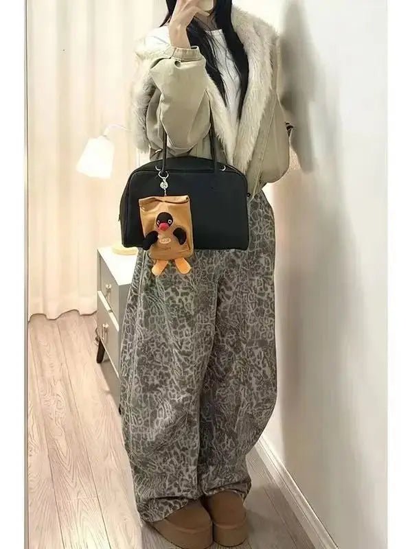 Women's High Waist, Wide Leg Jeans, Print Design, Loose Fit, Comfort Stretch - Chrissy's Eye