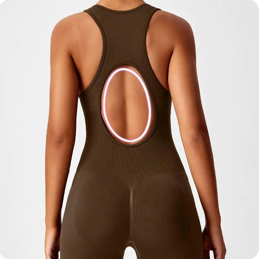 Seamless Peach Booty One-Piece Yoga Bodysuit - V-Back Tummy Control Gym Outfit for Women - Sexy Workout Jumpsuit Fitness Bodycon - Chrissy's Eye