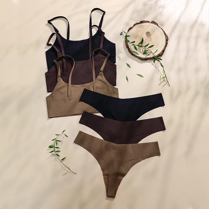 bra & underwear - Chrissy's Eye