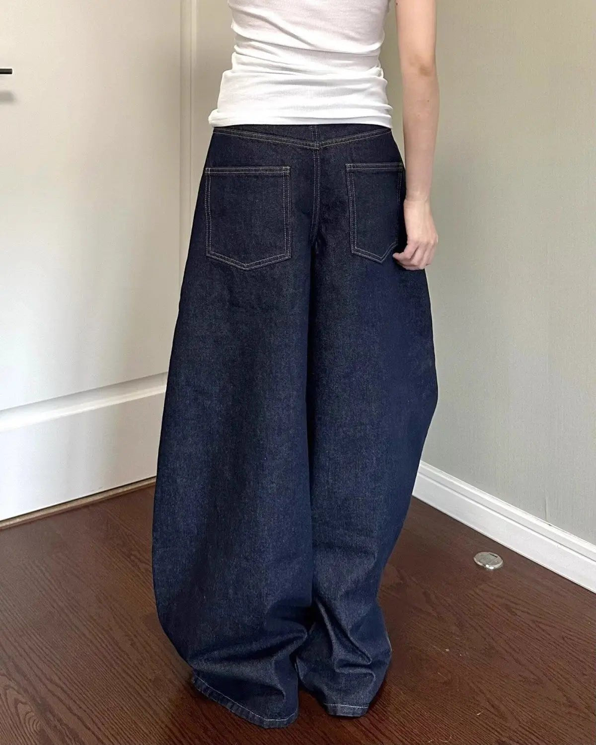 New American Women Black High Street Vibe Wide-Leg Jeans for Autumn and Winter for Men and Women Washed Loose Straight Pants - Chrissy's Eye