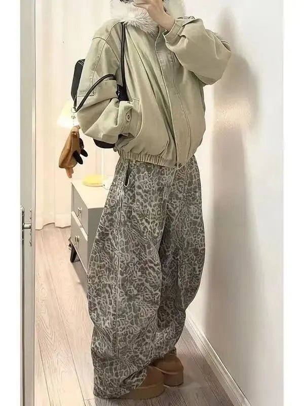 Women's High Waist, Wide Leg Jeans, Print Design, Loose Fit, Comfort Stretch - Chrissy's Eye