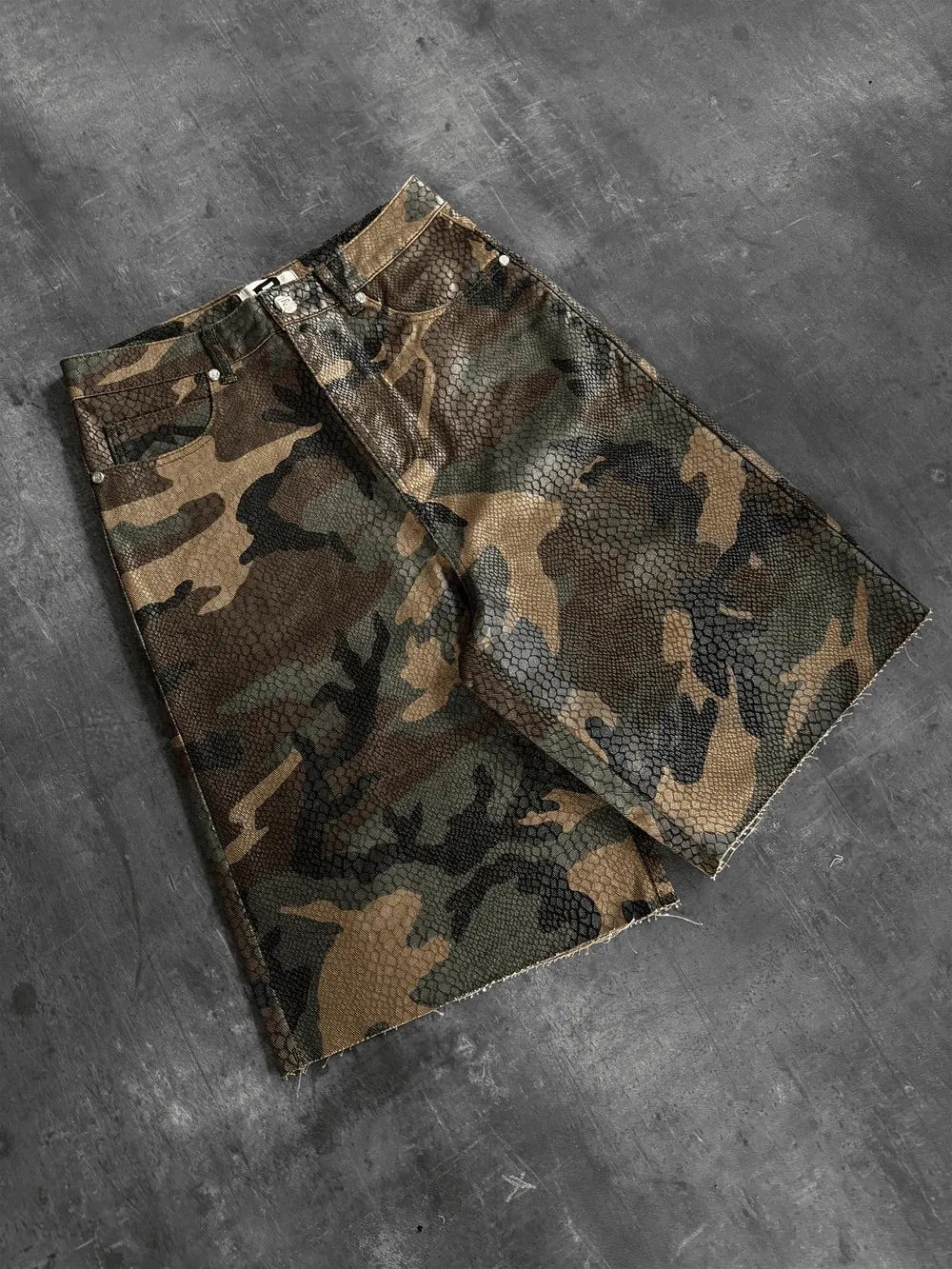 Python Camo Print Retro Cowboy Denim Shorts High Street Hip Hop Middle Pants High Waist Straight Tube Loose Five Point Shorts - Chrissy's Eye