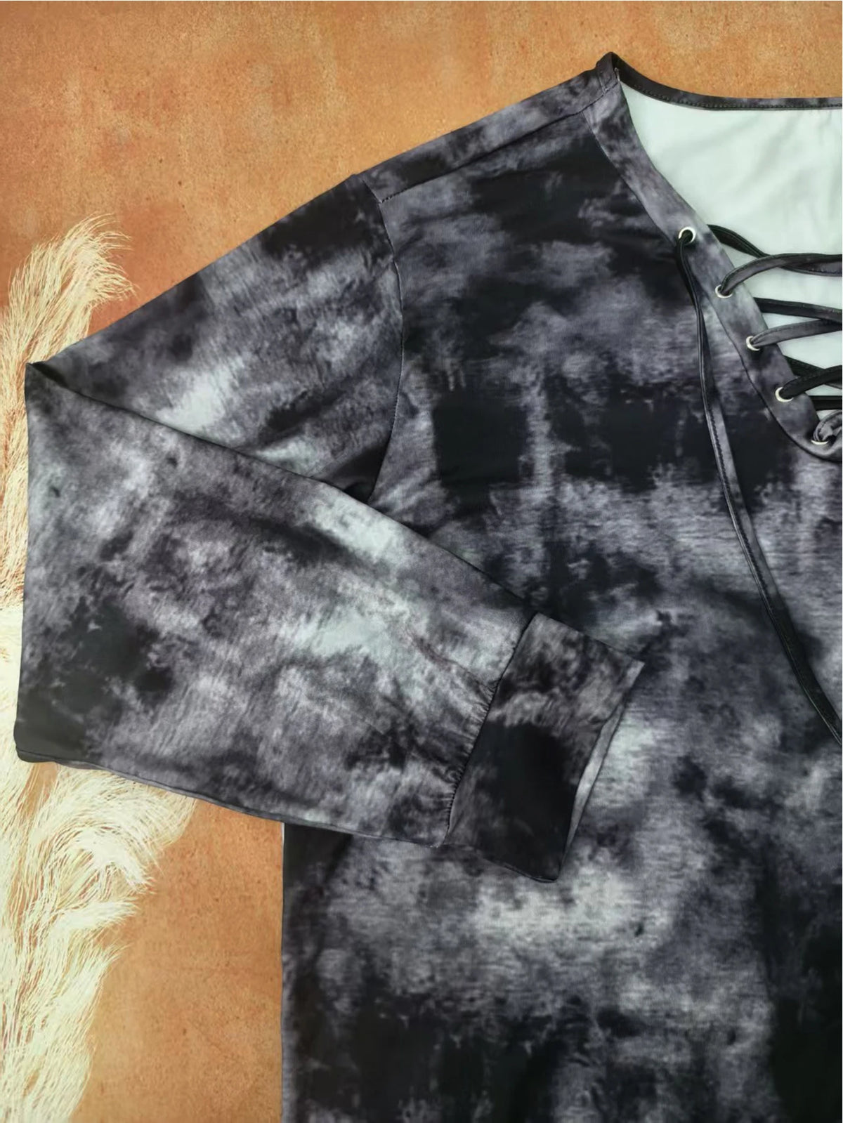 plus size women's tie dye printed long sleeved T-shirt made of polyester knitted fabric elegant lace up casual and comfortable - Chrissy's Eye