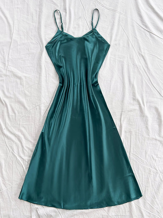 Elegant Satin Women's Nightdress Sexy Comfortable Long Slip Dress Solid Color Pajamas For Women - Chrissy's Eye