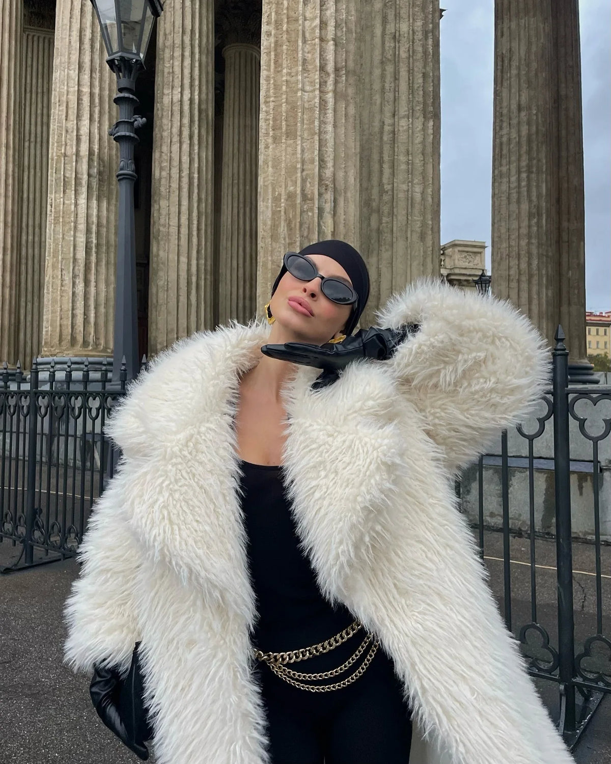 Elegant Women's Mink Fur Overcoat Solid Waist-cinching Fur Coat For Lady Luxury Long Furry - Chrissy's Eye