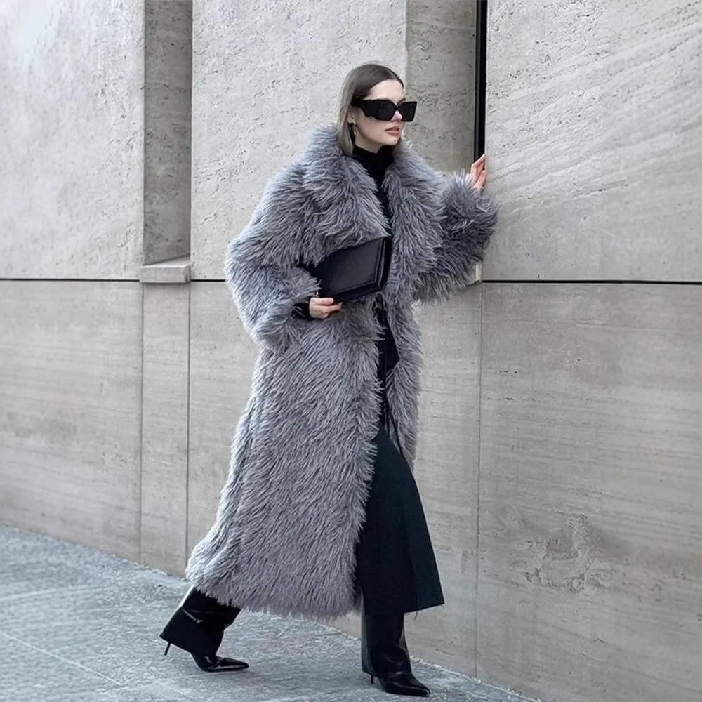 Elegant Women's Mink Fur Overcoat Solid Waist-cinching Fur Coat For Lady Luxury Long Furry - Chrissy's Eye