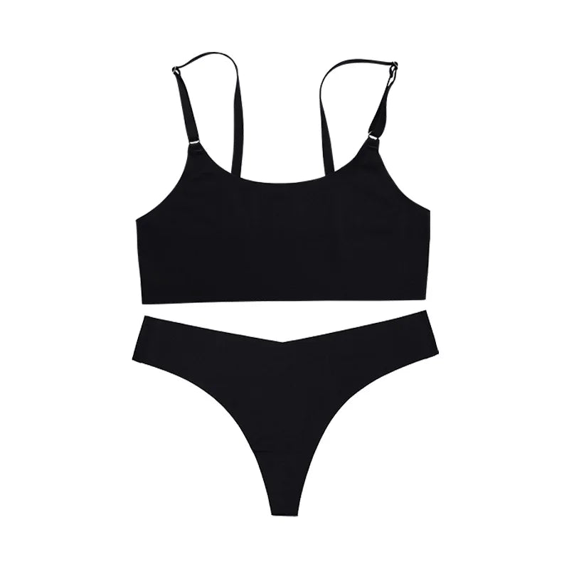 bra & underwear - Chrissy's Eye
